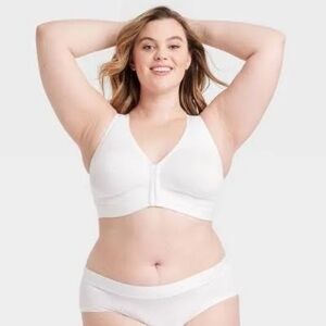 Auden White Comfort Bra with Seamless Design